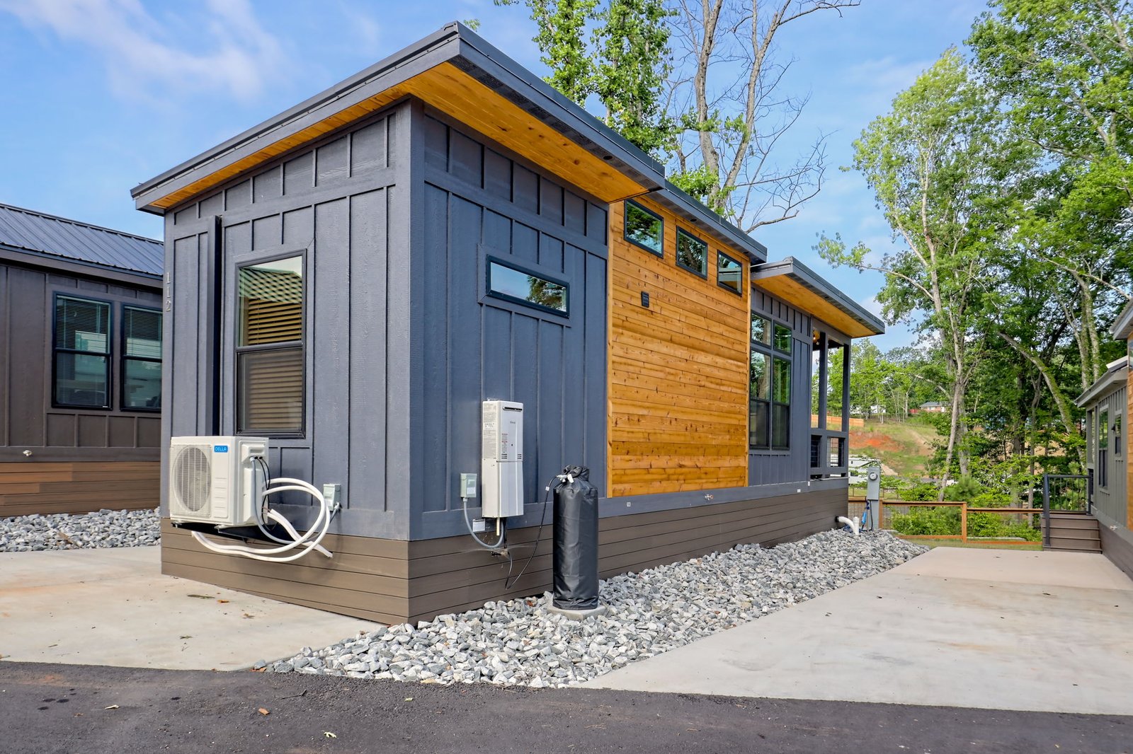 5-web-or-mls-4023 Whitehall Rd unit 112 (5)